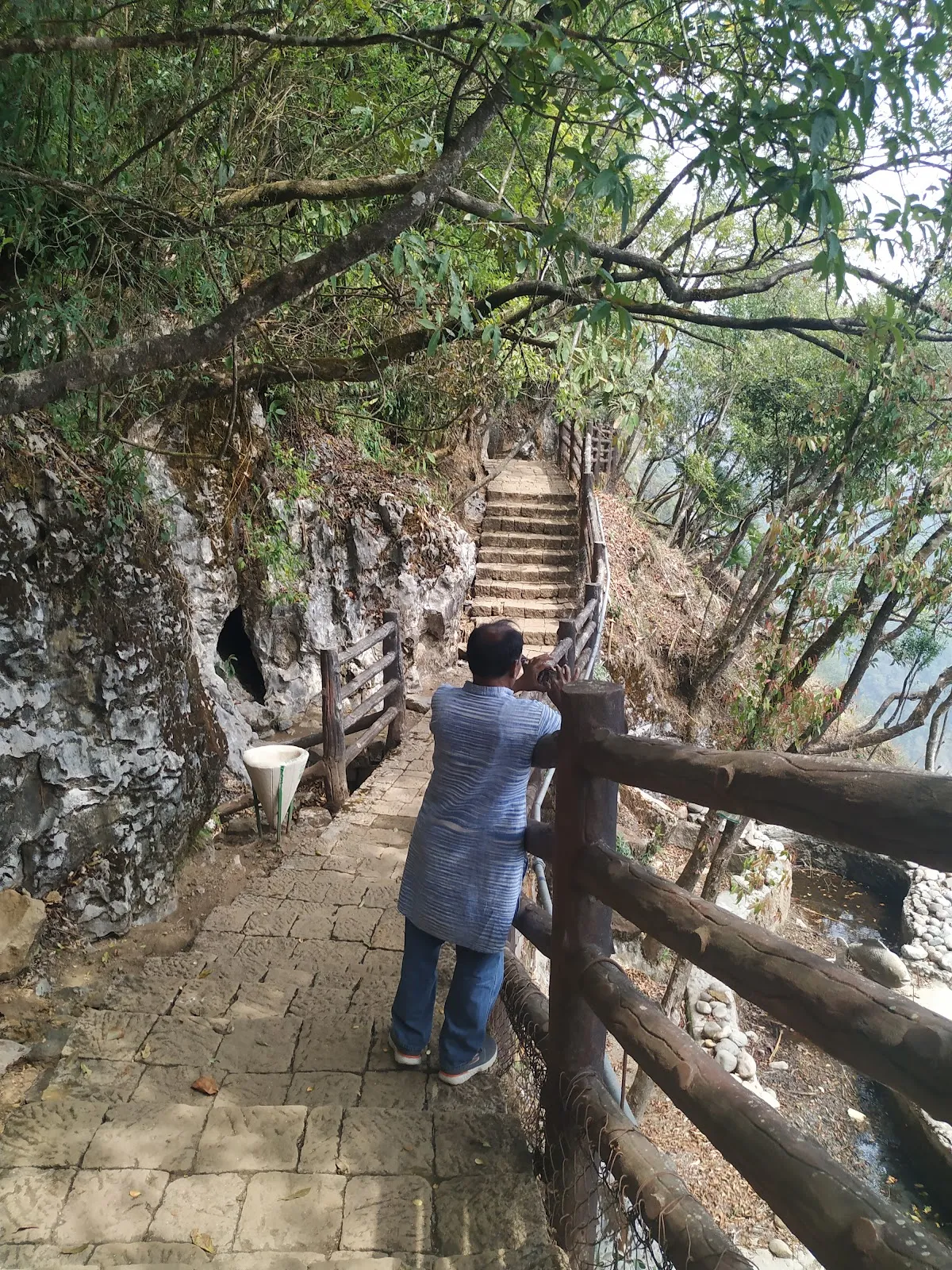 Arwah Cave - photo 3