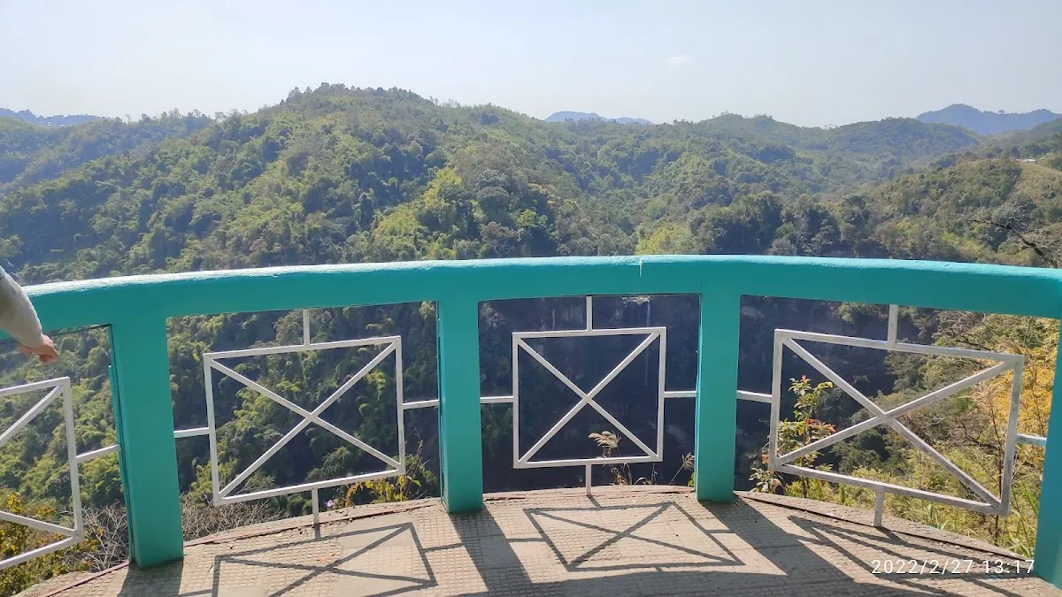 Vantawng Khawhthla Waterfall View Point - photo 2
