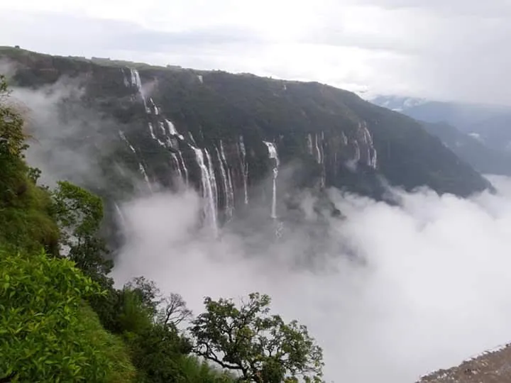 Seven Sisters Falls - photo 2