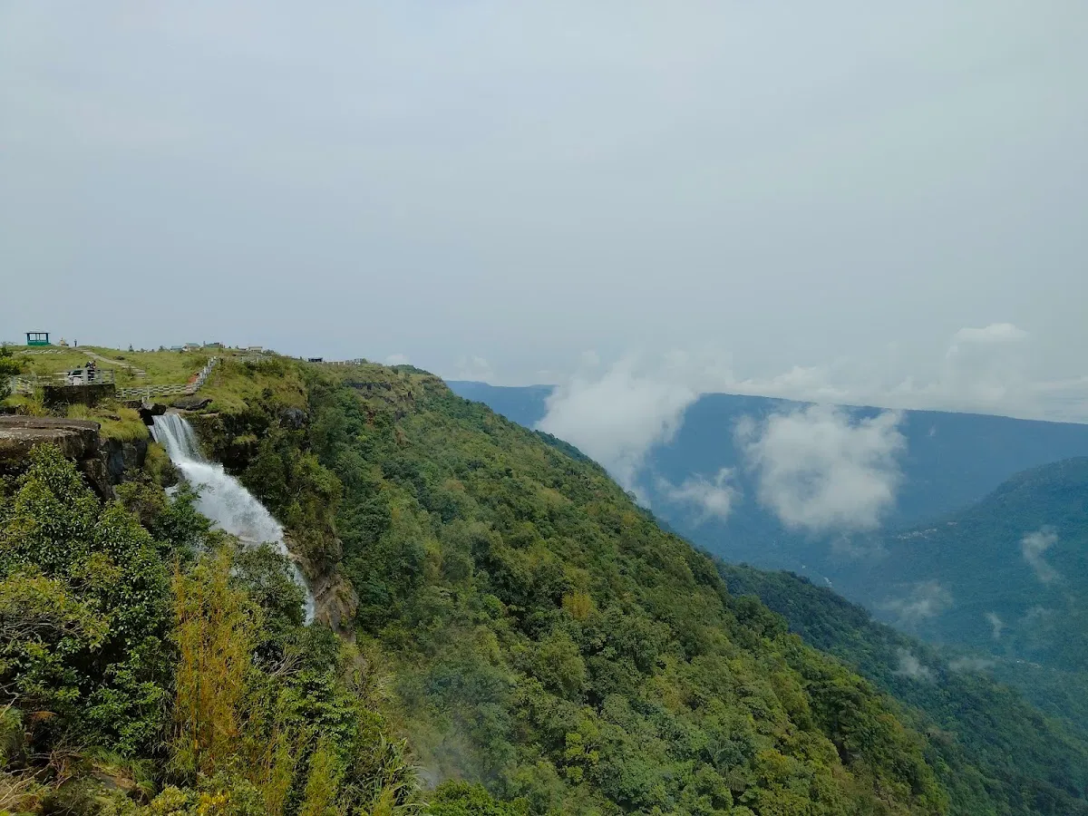 Seven Sisters Falls - photo 3