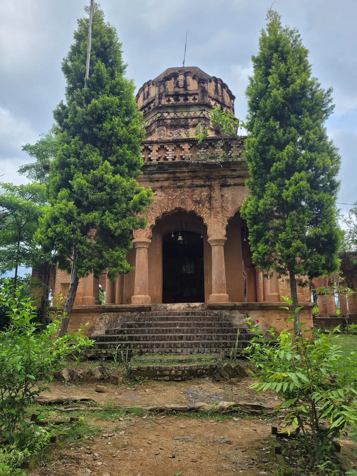 Langthabal Konung - photo 2