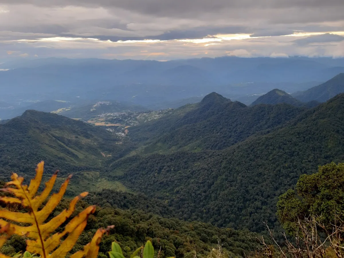Japfü Peak