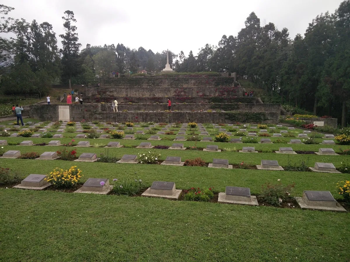 Kohima War Cemetery - photo 3