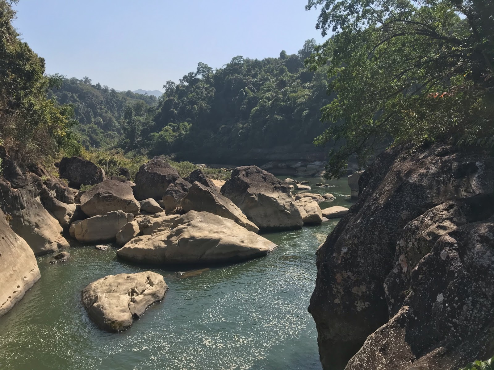 Barak waterfall photo 3
