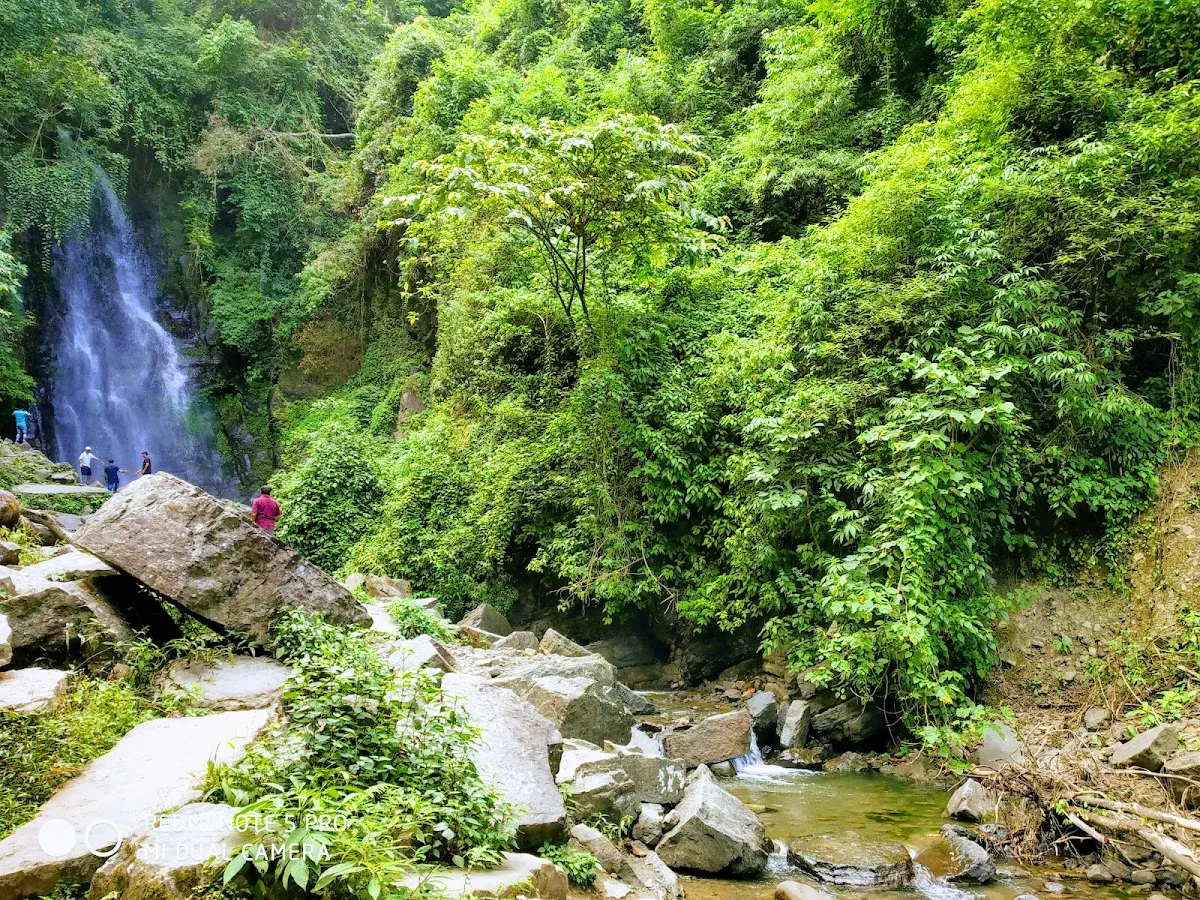 Sadu chiru waterfalls