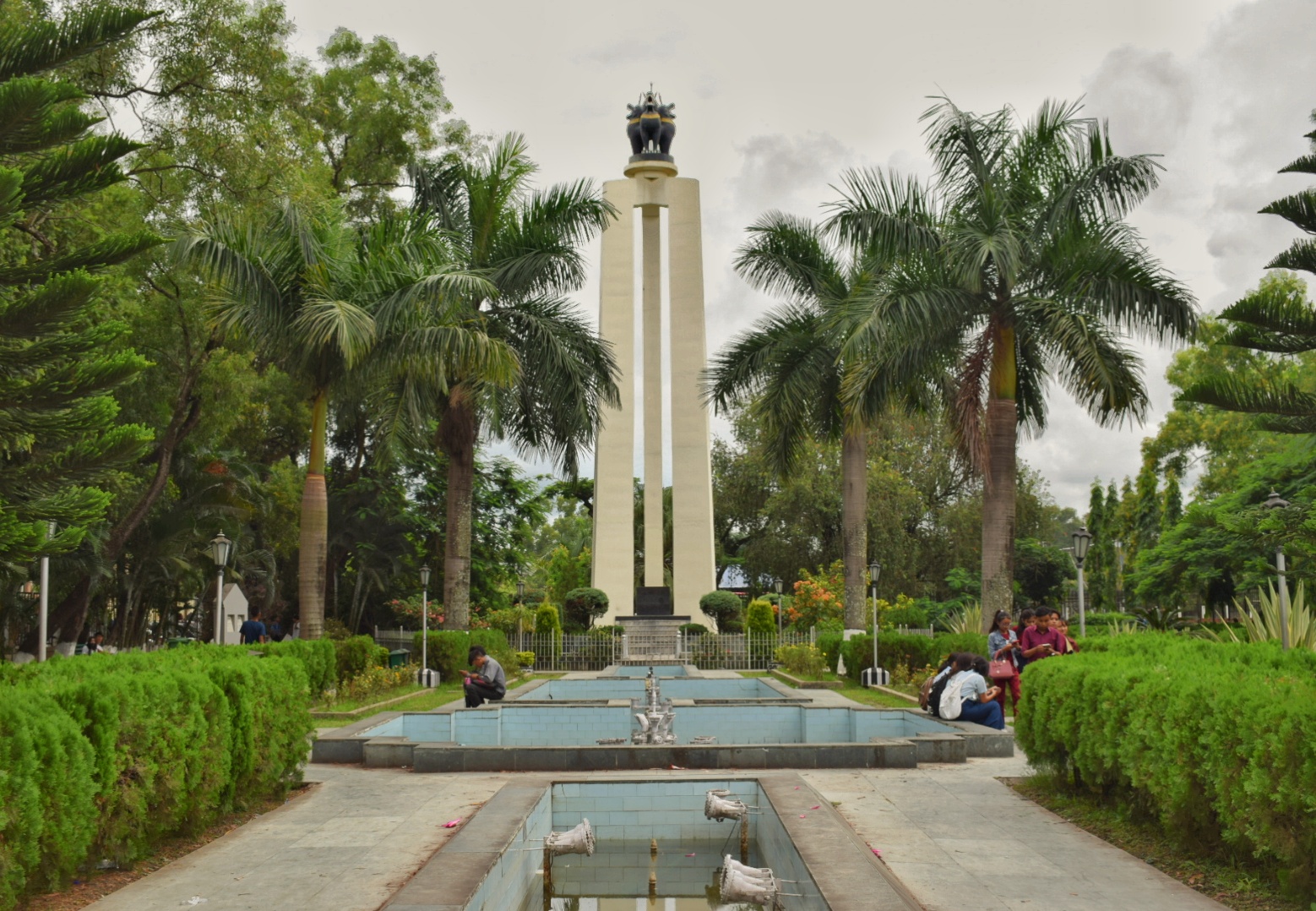 Shaheed Minar photo 2