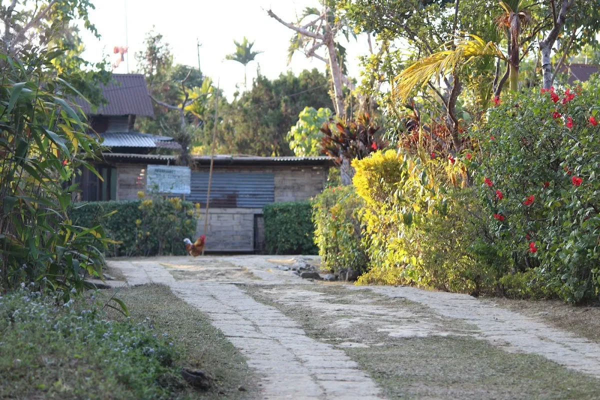 Mawlynnong Village