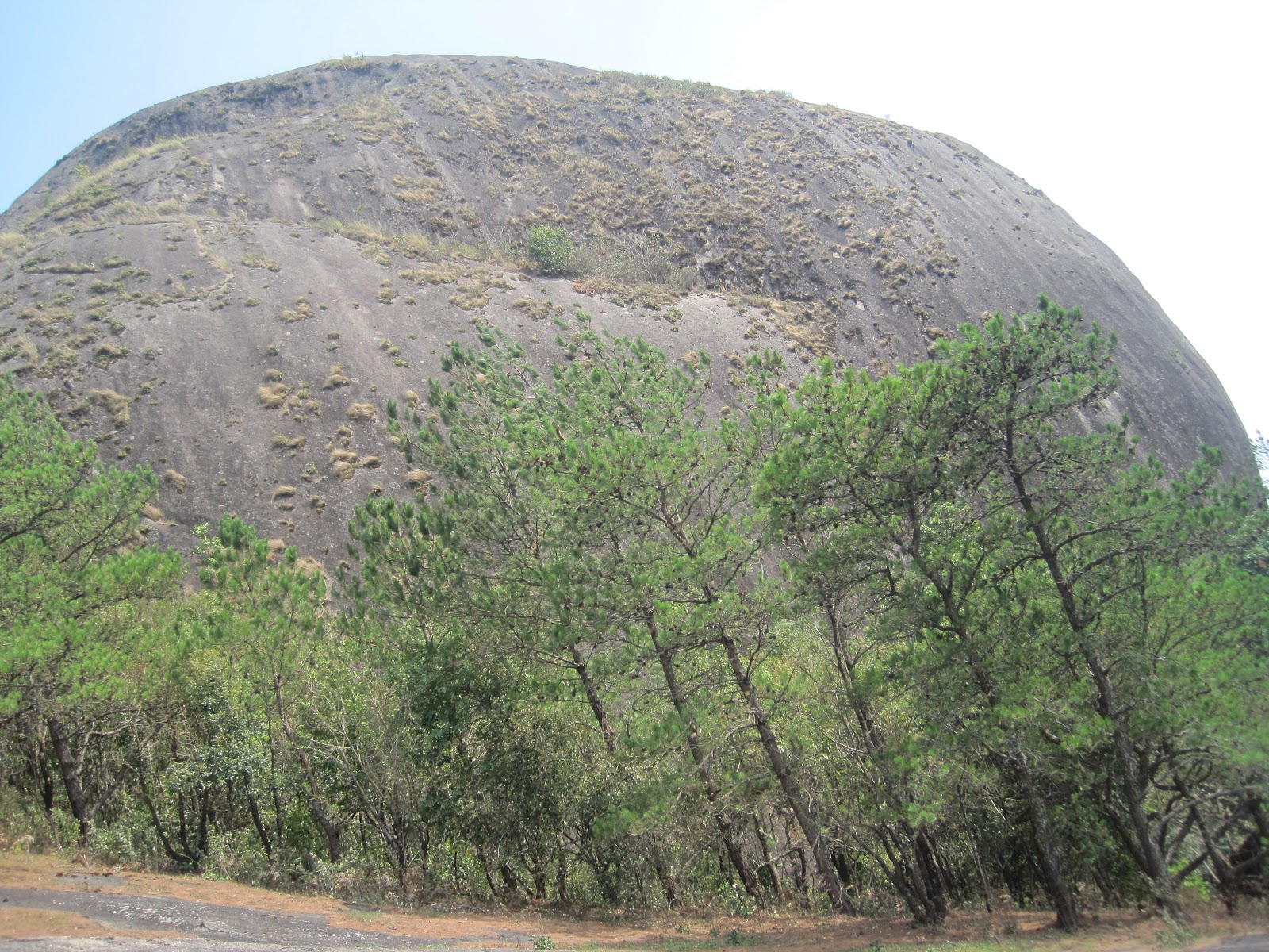 Kyllang Rock photo 2