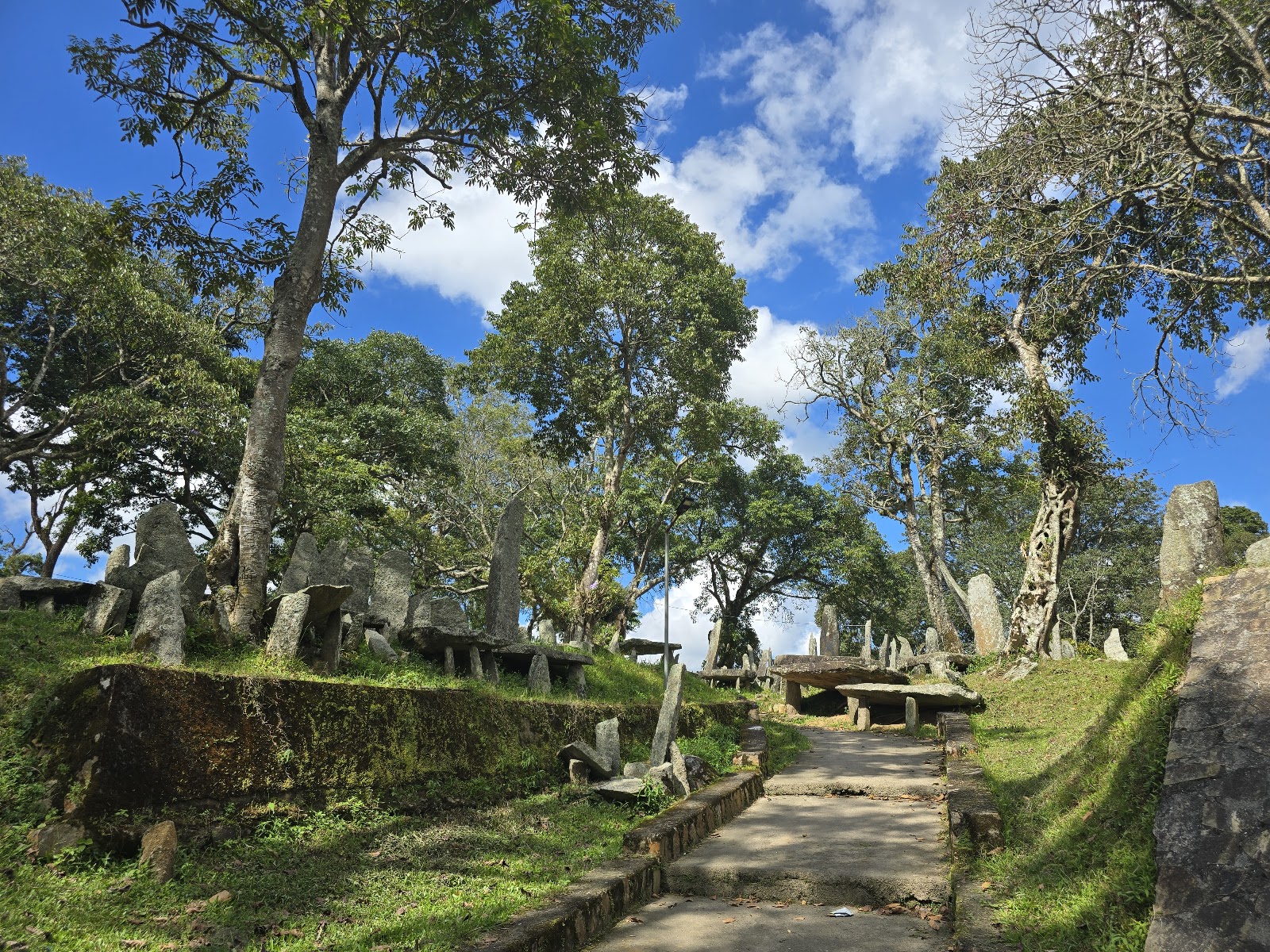 Nartiang Monoliths photo 3