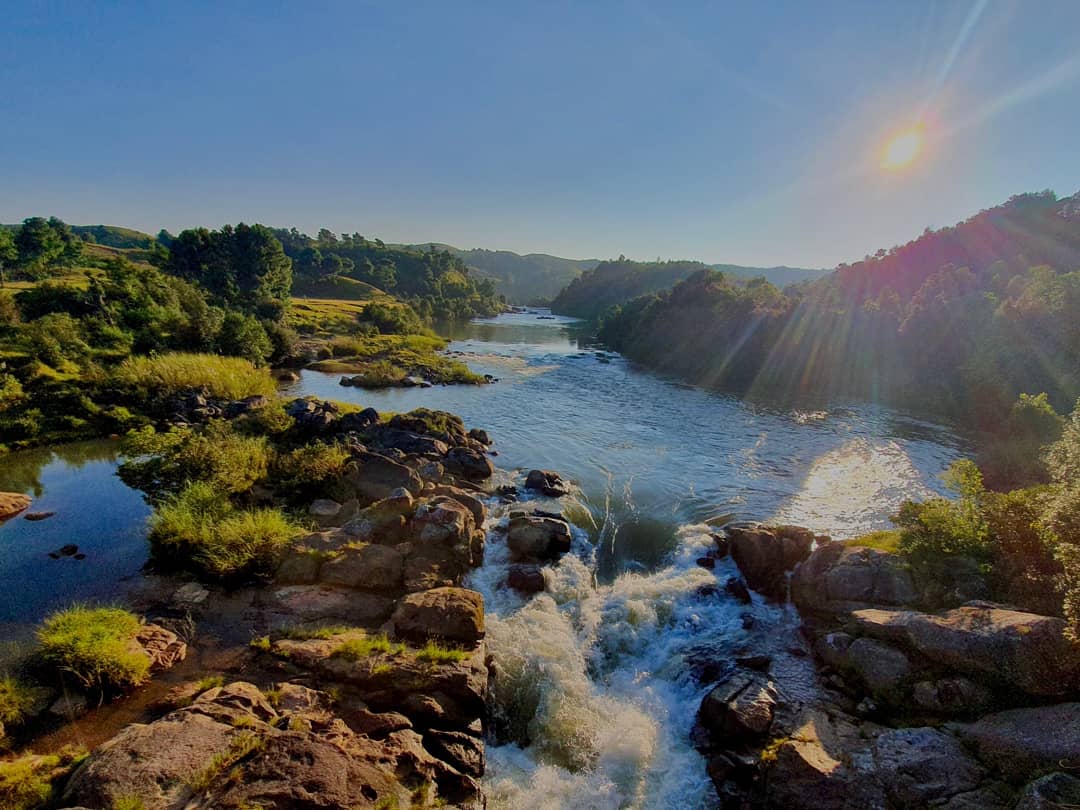 Weinia Falls, Nongkhnum Nongstoin photo 2