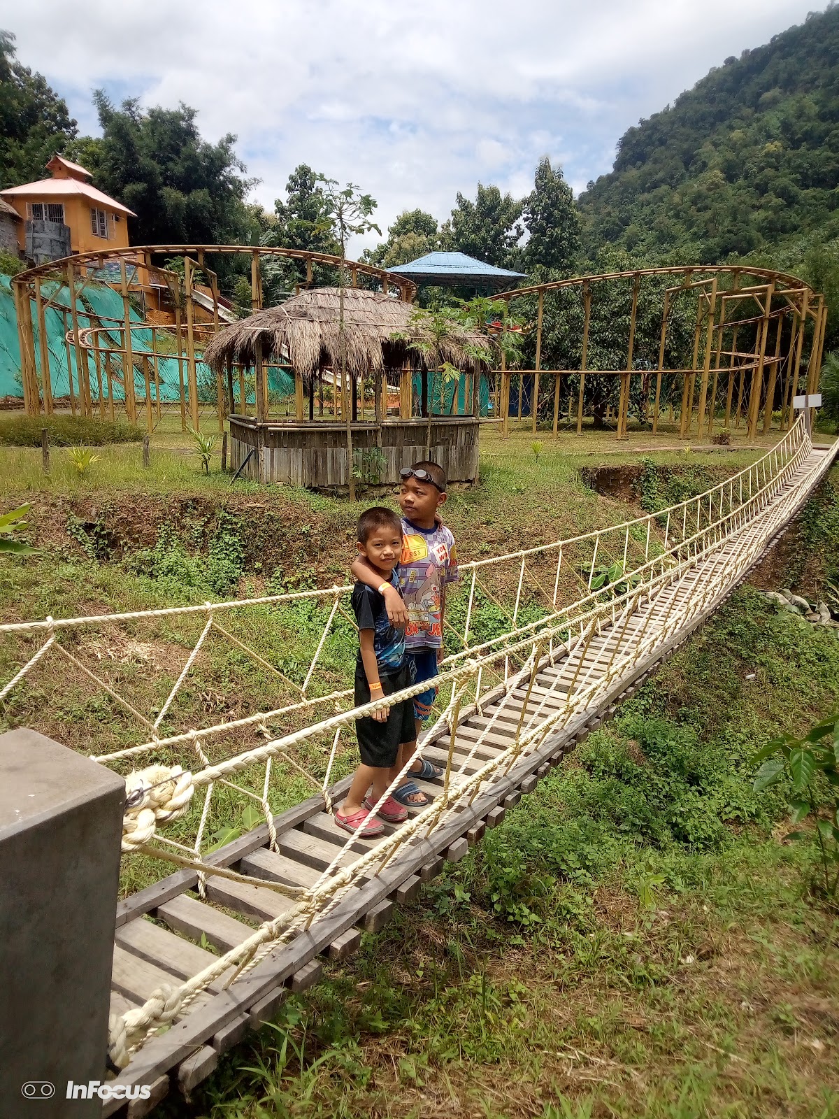 Infinite Ainawn Park photo 3