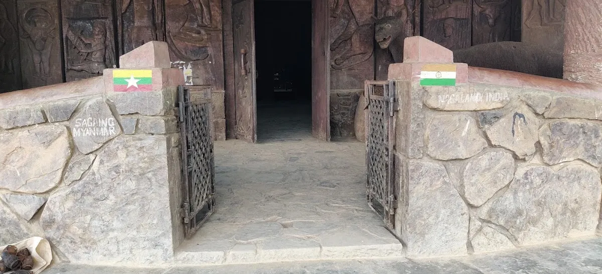 Longwa Village - photo 3