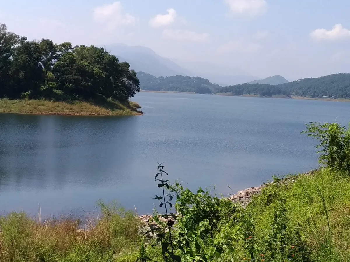 Umiam Lake - photo 3