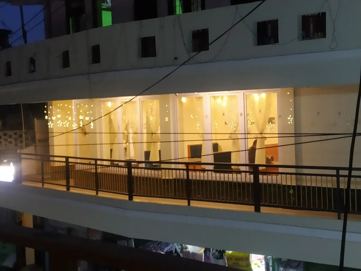 Monyul Bakery & Restro - photo 3