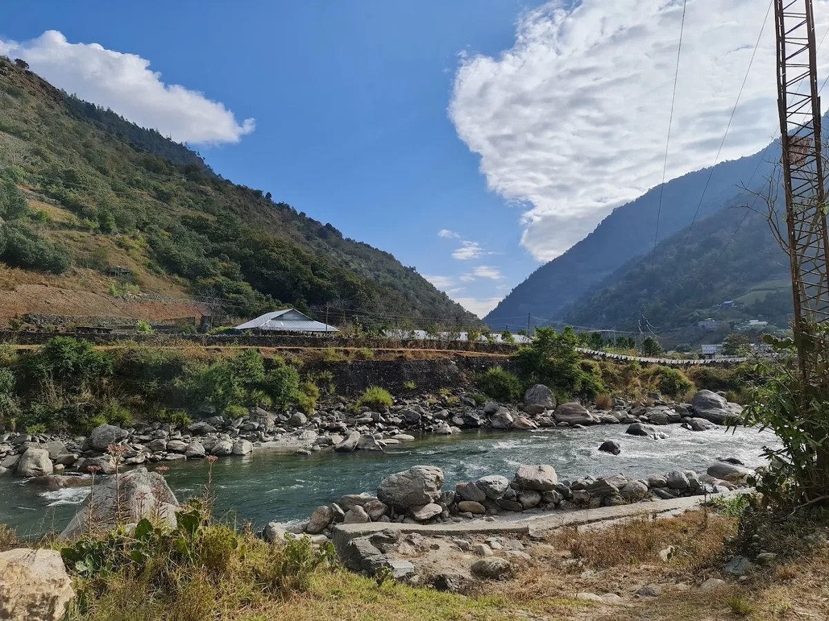 Dirang Boutique Cottages - photo 3
