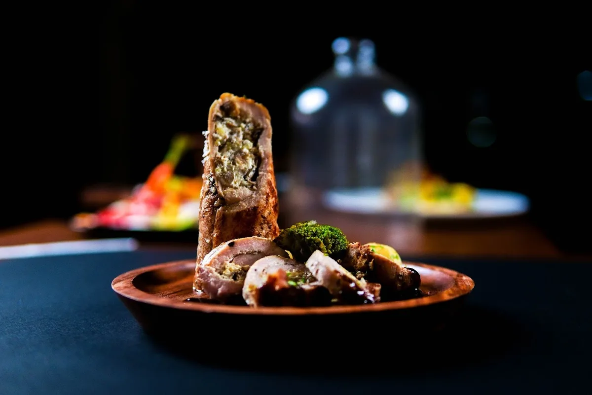 Banamo Kitchen and Bar - photo 2