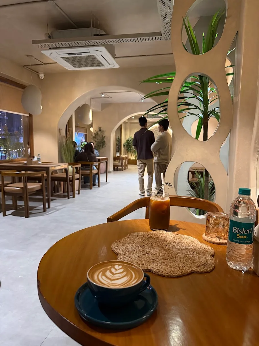 Mezang Café - photo 2