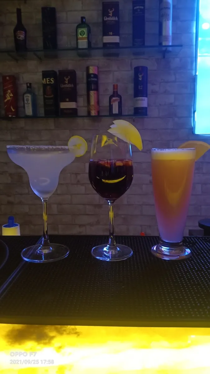 Valcho Cafe and Inn - photo 3