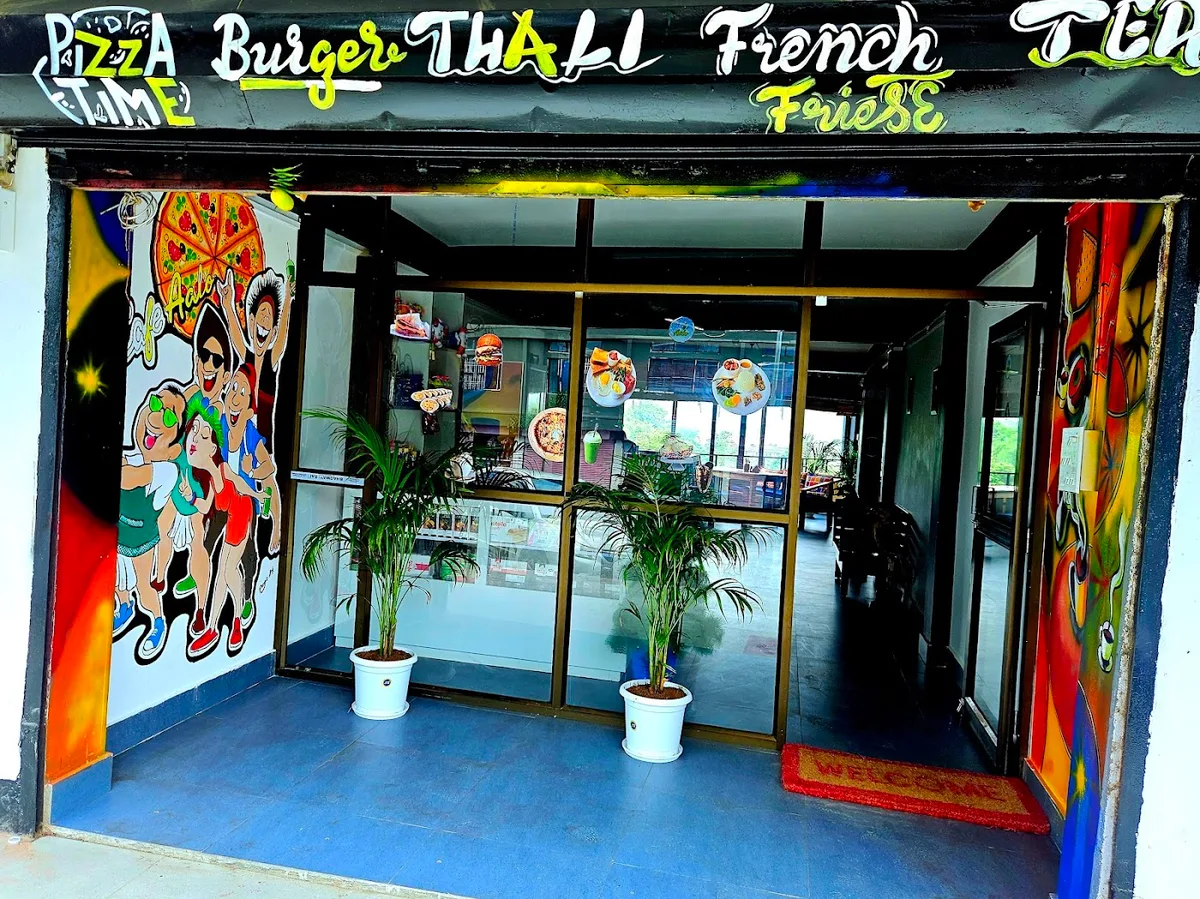 Cafe Aalo - Mechuka