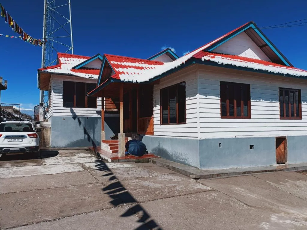DONGSAR HOMESTAY - Mechuka