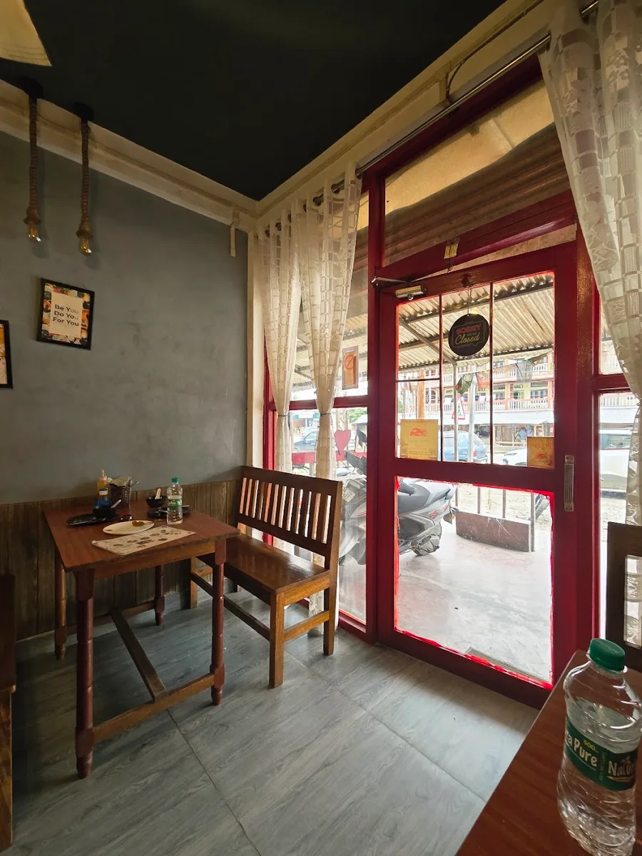 KGF | Khao Good Food Restaurant Cum Cafe - photo 3