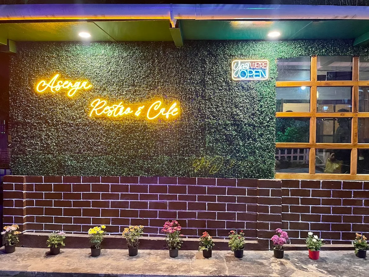 Asenga Restro & Cafe - Roing