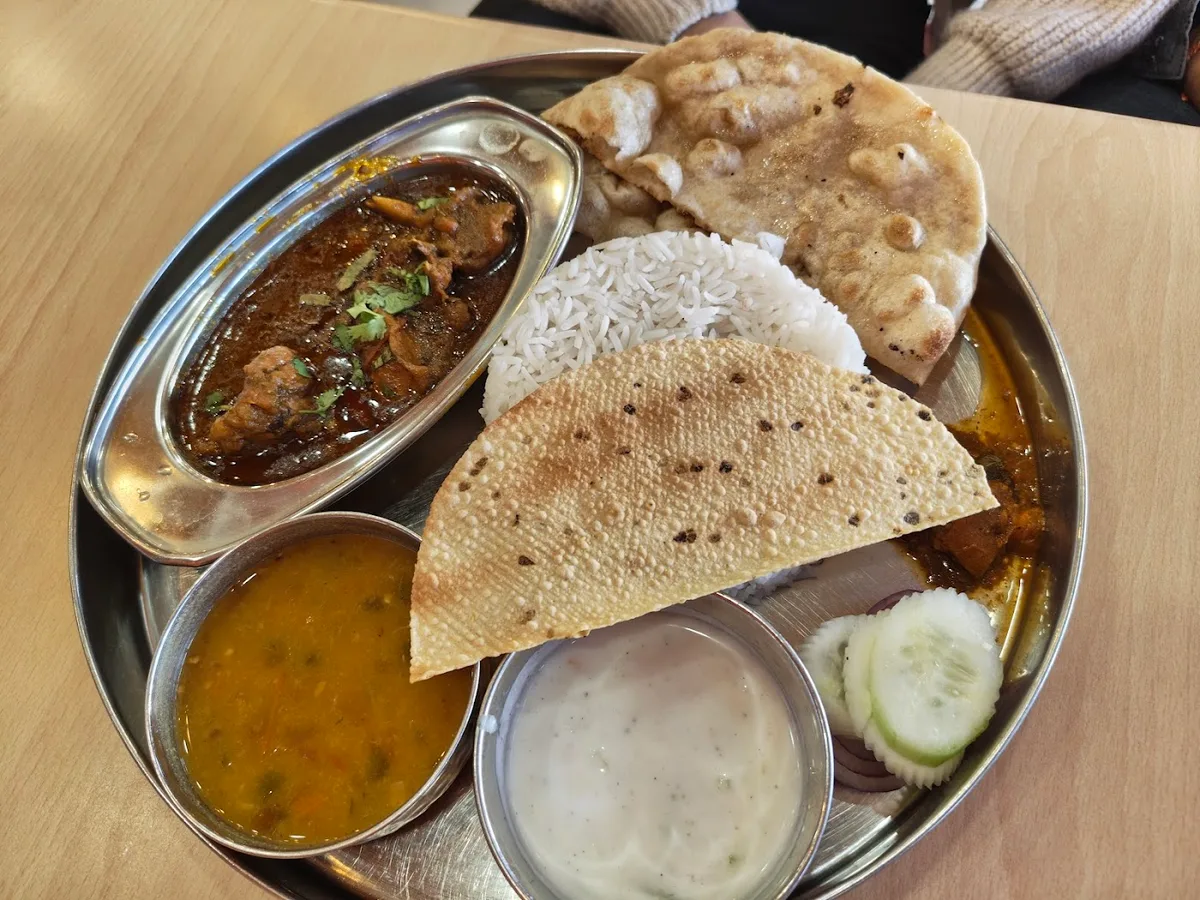 Curry House - photo 2