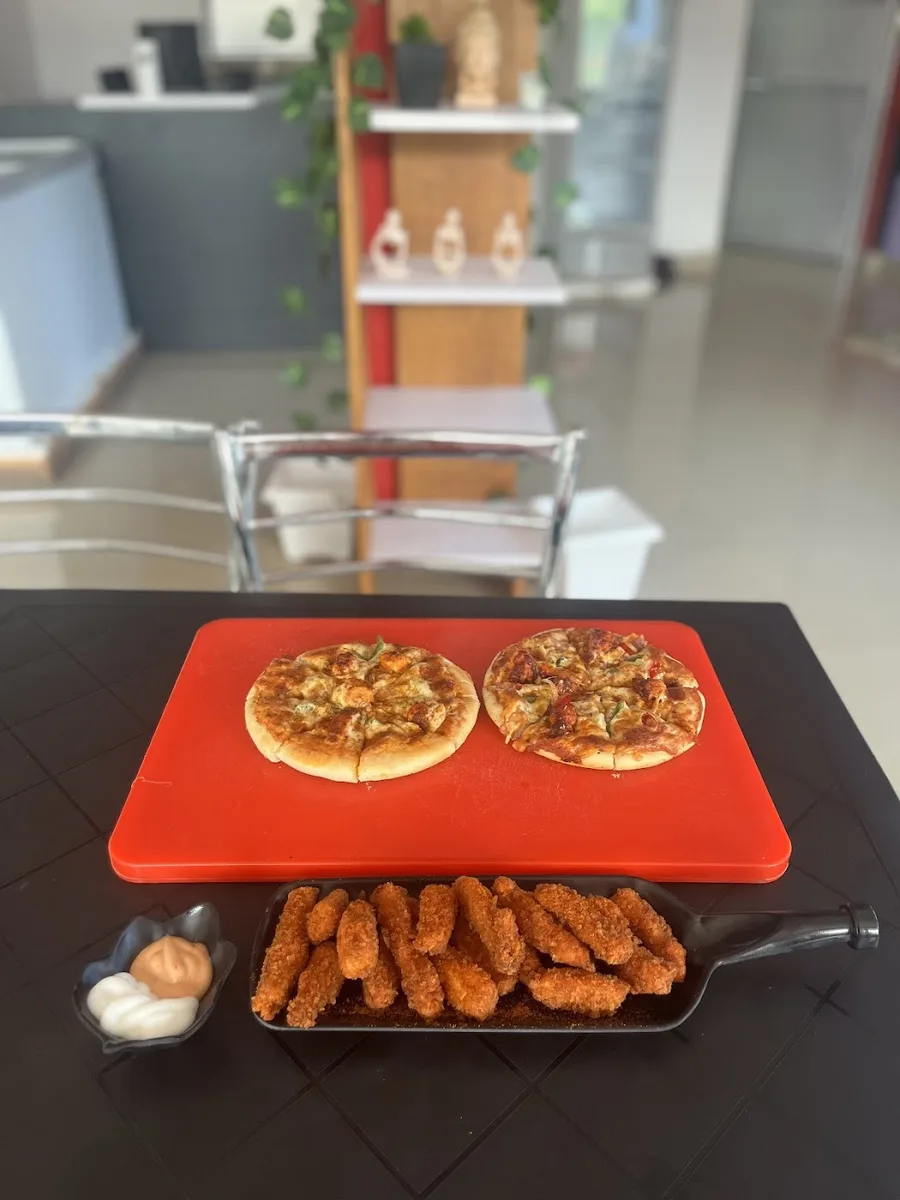 LAZIZ PIZZA ROING - Roing