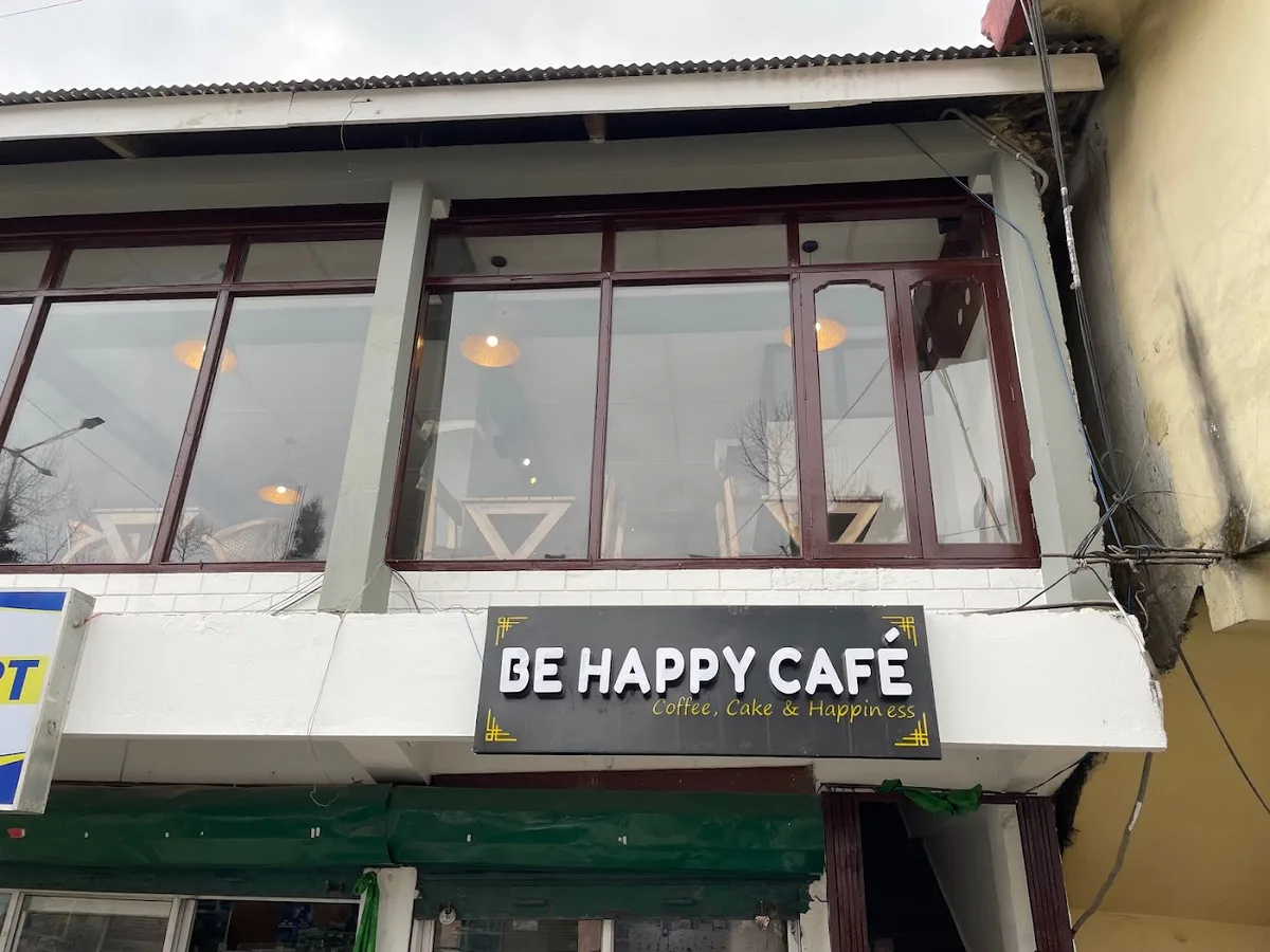 Be Happy Cafe, Tawang - Tawang
