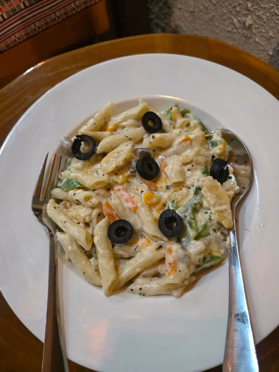 Nirvana Veg Kitchen & Bakery - photo 2