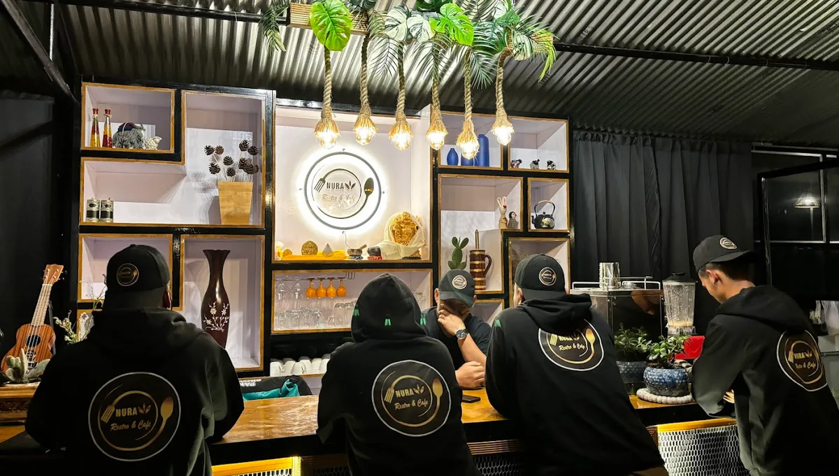 NURA RESTRO AND CAFE - Tawang