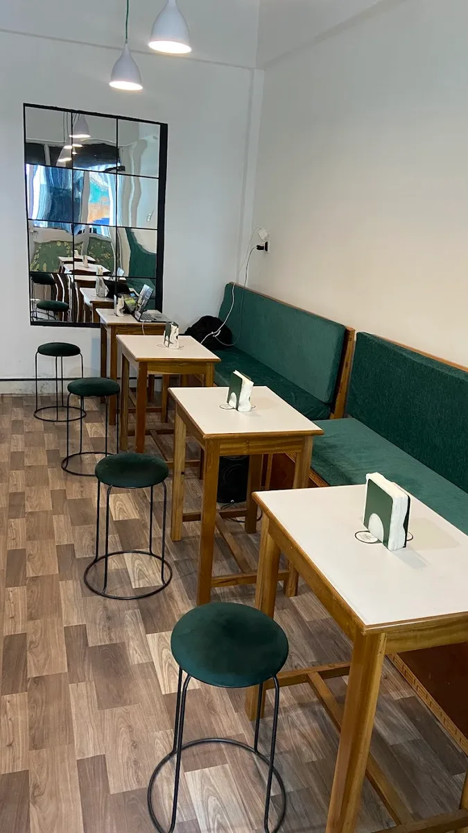 Tokyi Cafe - Tawang