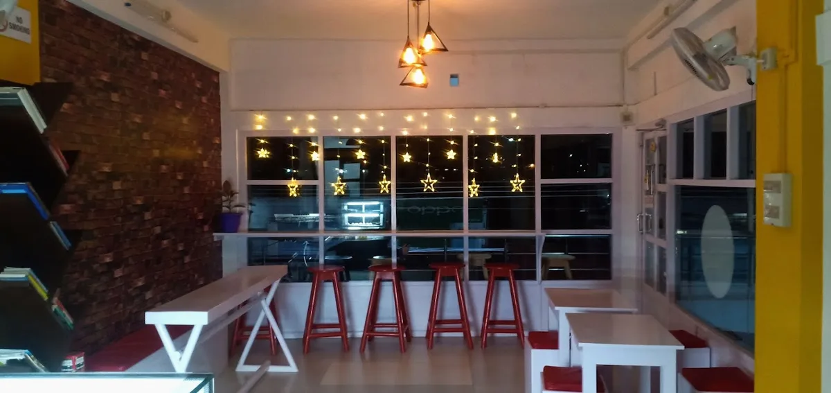 Good Vibes Cafe - Ziro