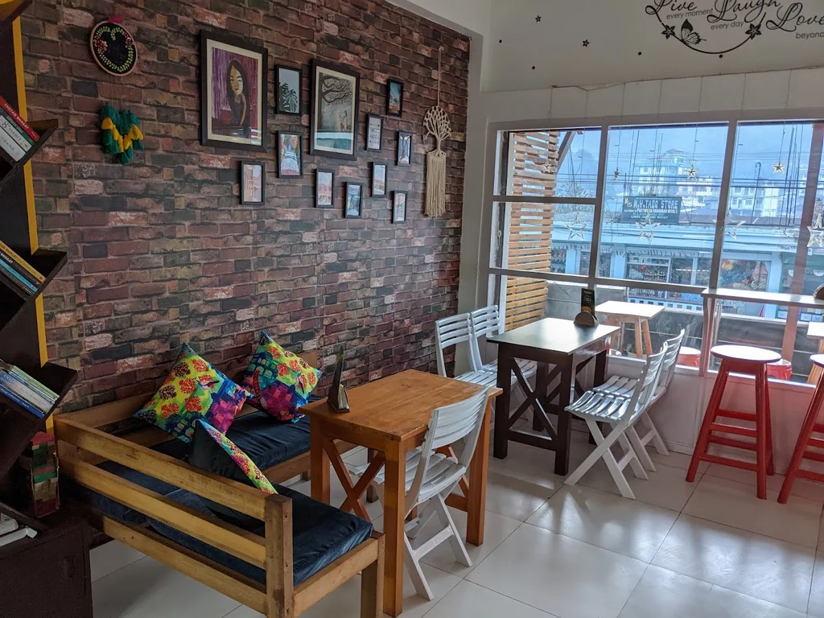Good Vibes Cafe - photo 3