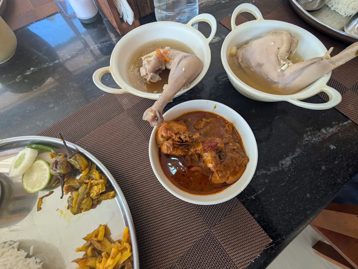 Tandoori Kitchen Family Restaurant - photo 3