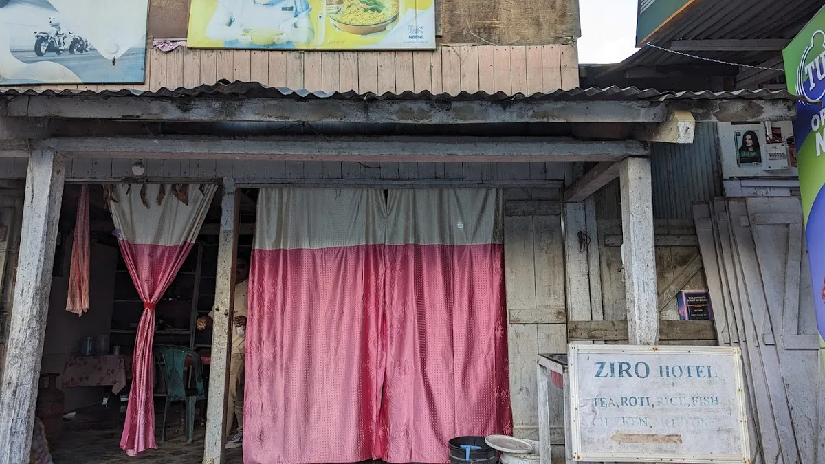 Ziro Hotel (Bengali style food) - Ziro