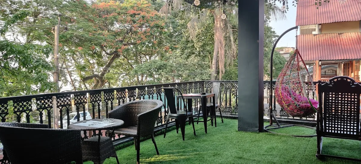 Cafe Bellevue OG - Guwahati