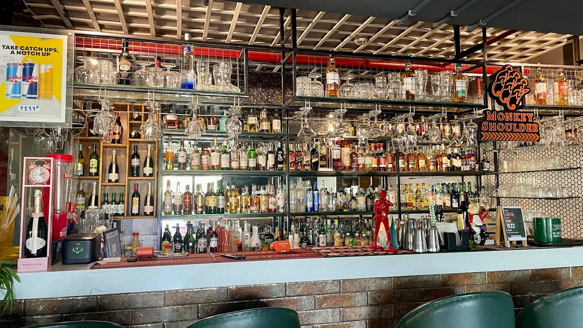 The View Restaurant and Lounge - Guwahati