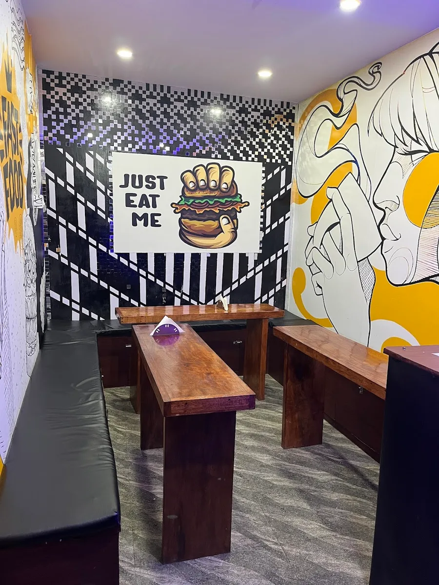 Hashtag cafe - photo 2