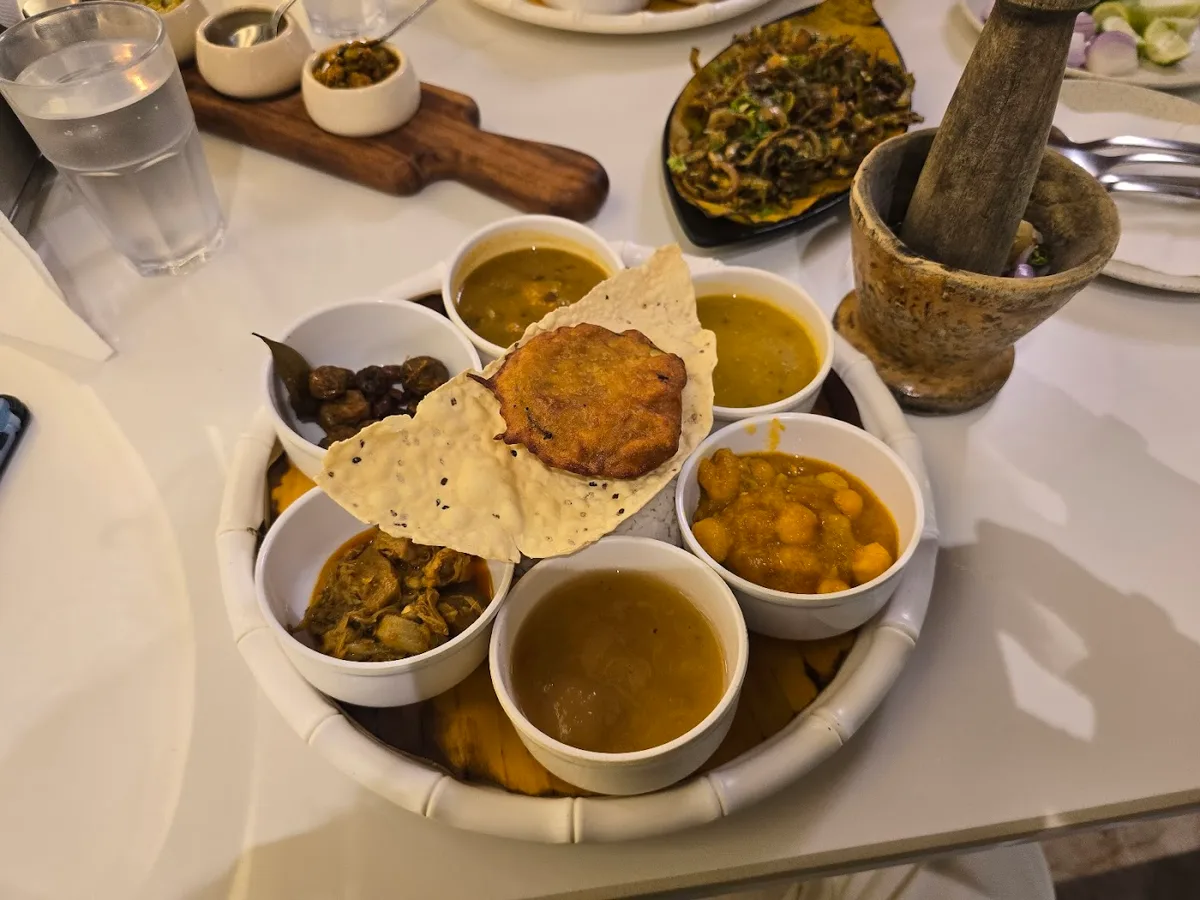 DAUCUS - Ethnic Restaurant & Cafe - photo 3