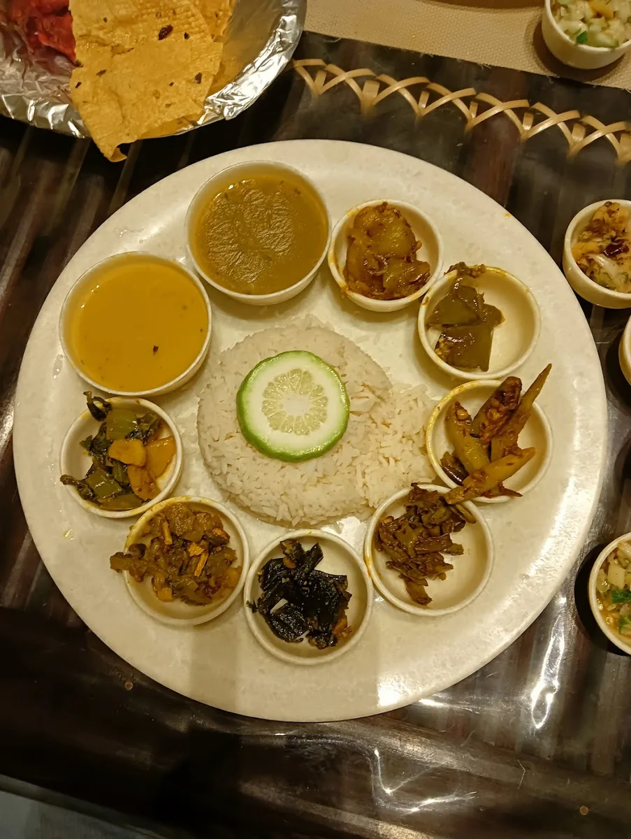 The Flavours restaurant - photo 3