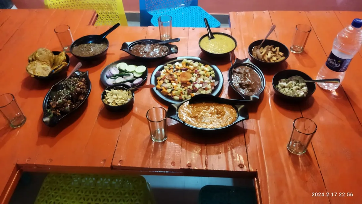 Amritop Food Hub - photo 2