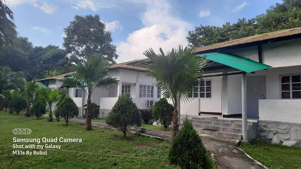 Camp Rhino Resort & Ethnic restro - Kaziranga