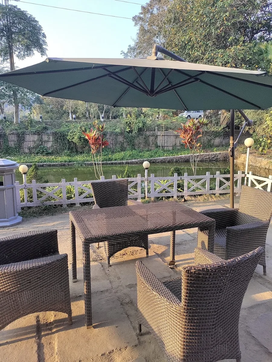 Kholong Restaurant - Kaziranga