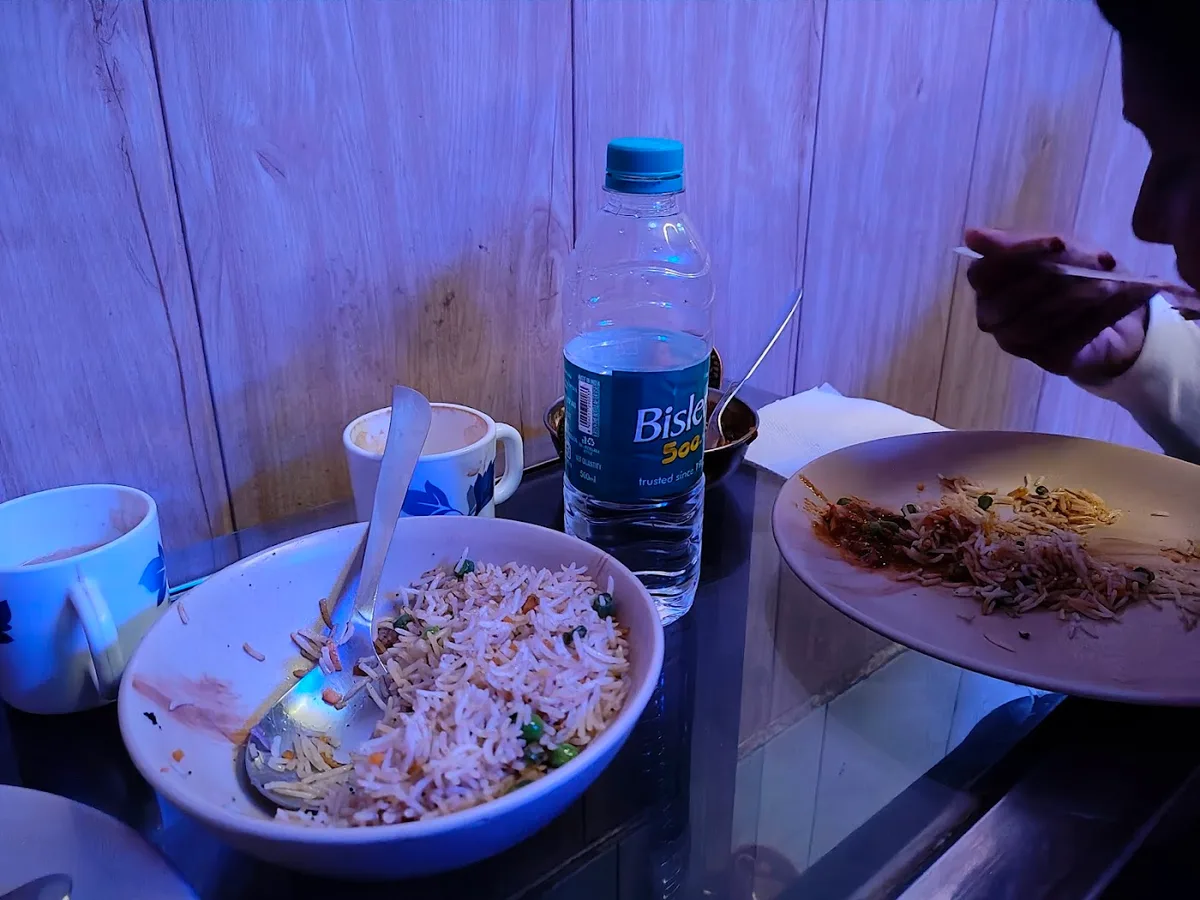 Paniharin Restaurant - photo 2