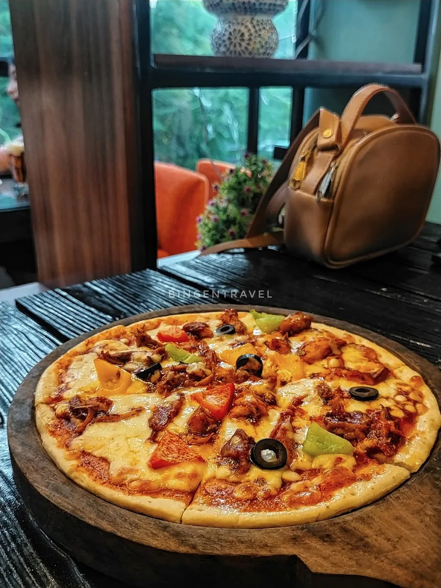 Da Four Mama - Brew & Cafe - photo 3