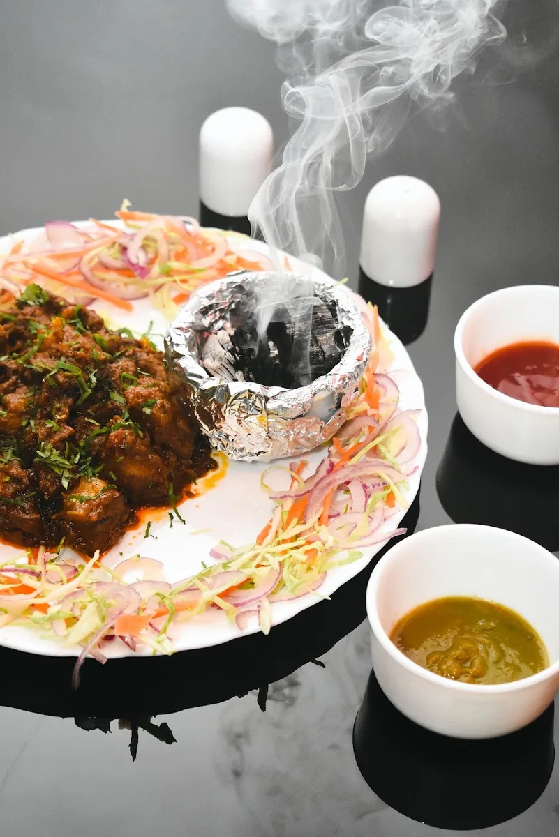 Ethnic Food & Lodging - photo 2