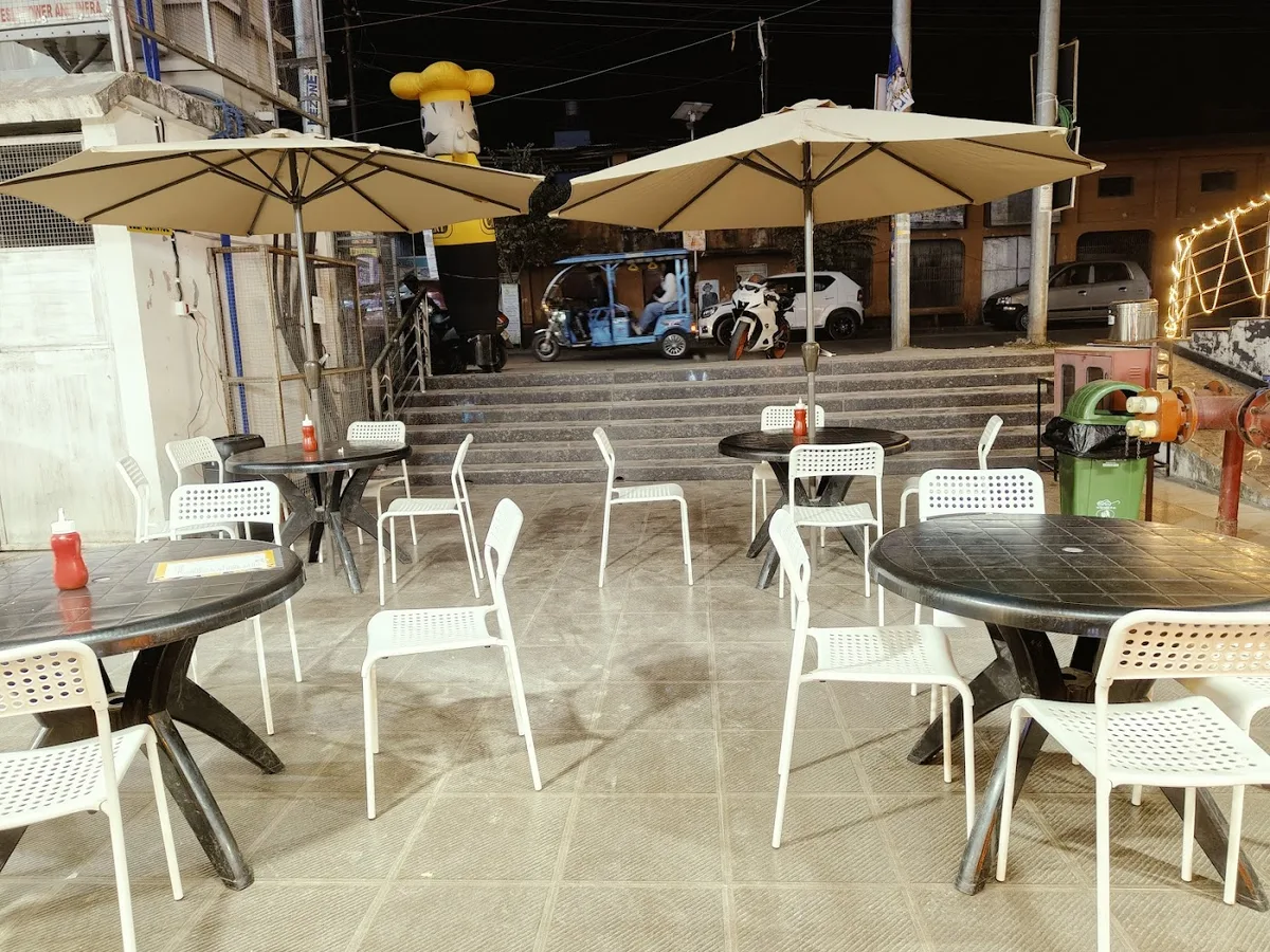 Street Kafé - Tezpur