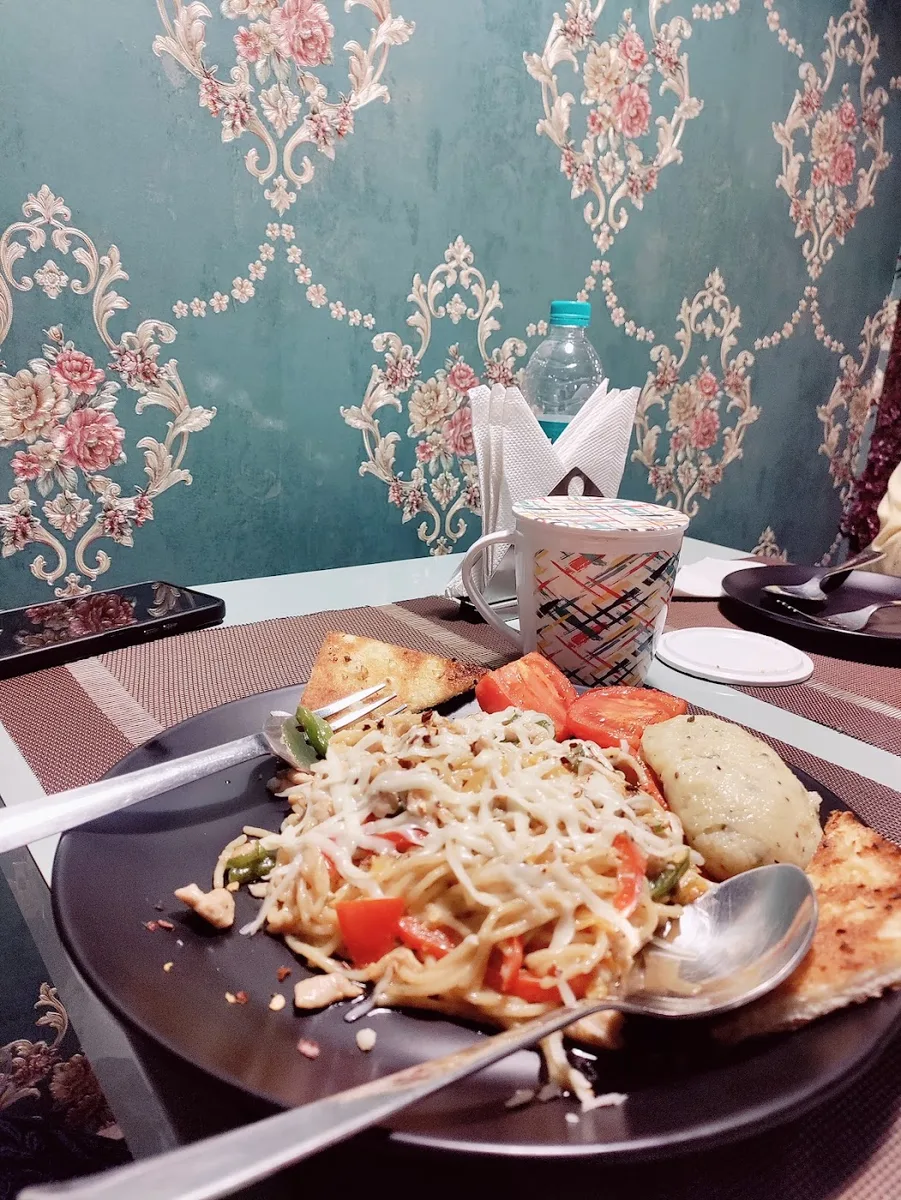 THE CRAVINGS (CAFE/RESTO/LOUNGE) - photo 2