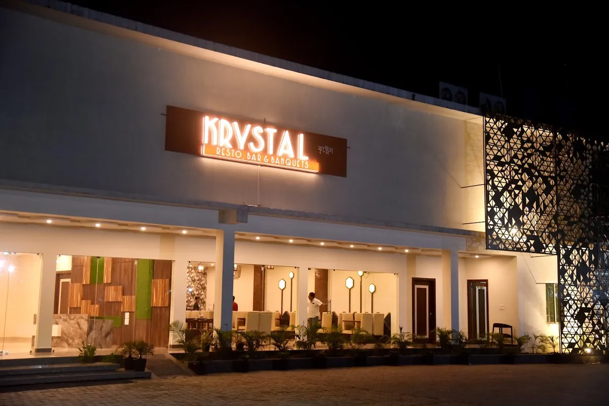 KRYSTAL - Resto, Cafe and Banquets - photo 3